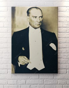 Mustafa Kemal Atatürk Cumhurbaşkanı