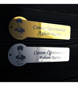 Öğretmenler Günü Hediyesi Kişiye Özel Pleksi ve Ahşap Kitap Ayracı
